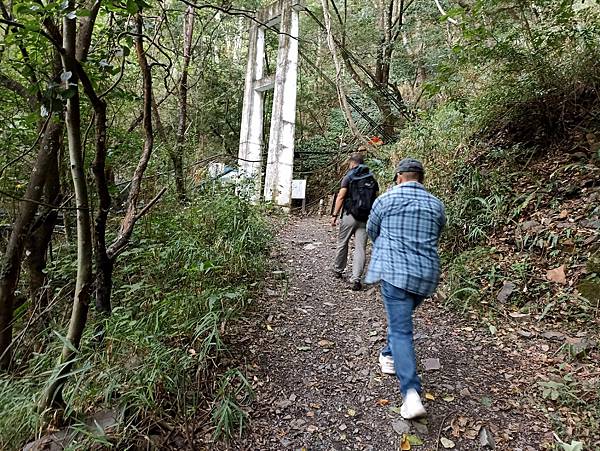 51台中和平環山部落獵人步道.jpg