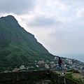 站在13層遺址遠眺