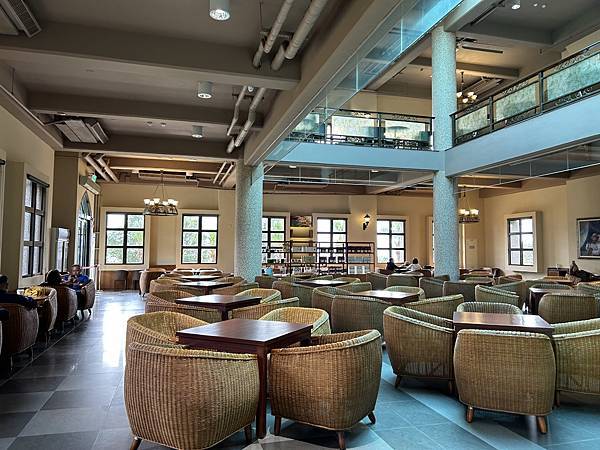 宜蘭頭城伯朗咖啡館~城堡一門市與城堡二門市