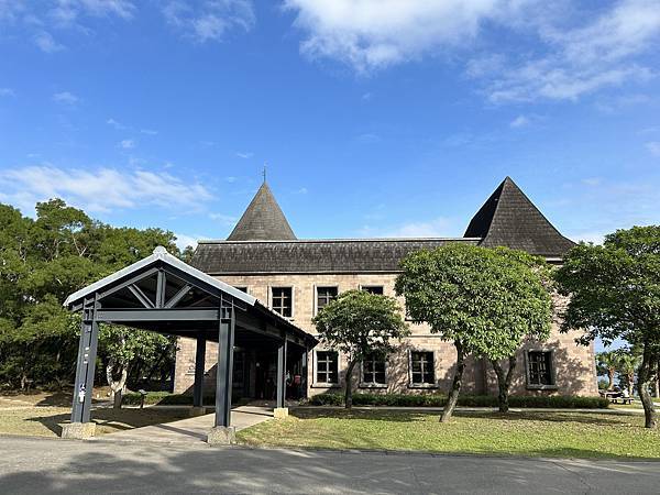 宜蘭頭城伯朗咖啡館~城堡一門市與城堡二門市