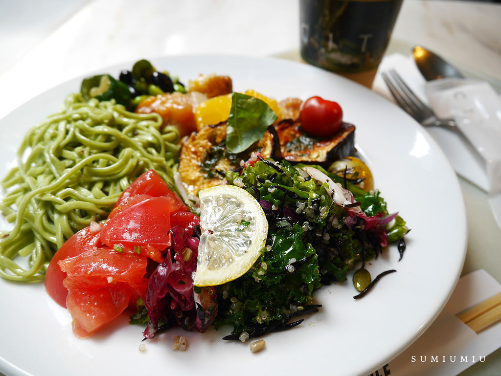 P1300145-ss.jpg P1300145-ss.jpg