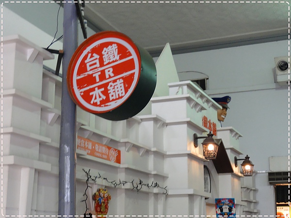 0529-10.JPG 0529-10.JPG