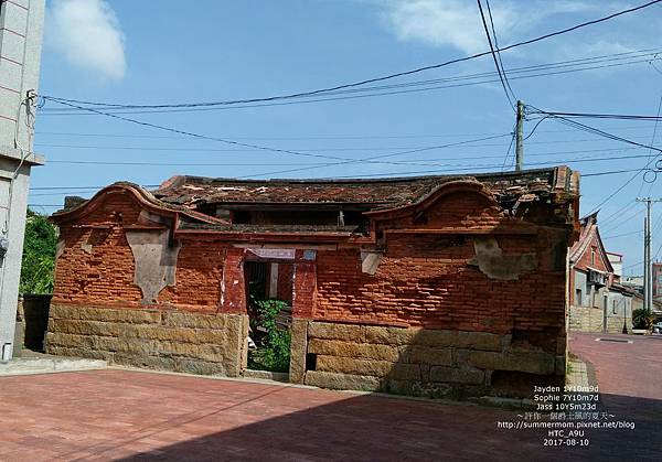 0810-039.jpg 0810-039.jpg