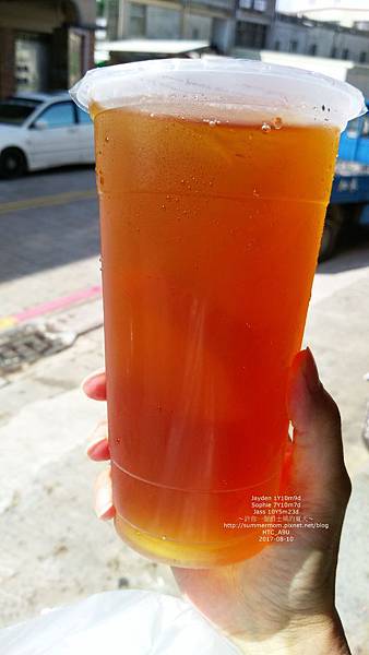 0810-046.jpg 0810-046.jpg