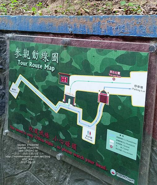 0810-049.jpg 0810-049.jpg