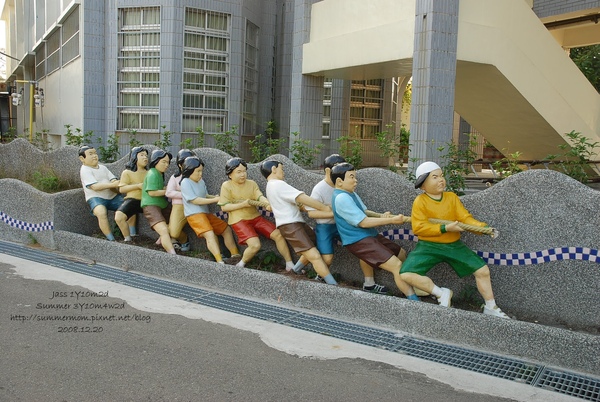 1220-10.jpg 1220-10.jpg