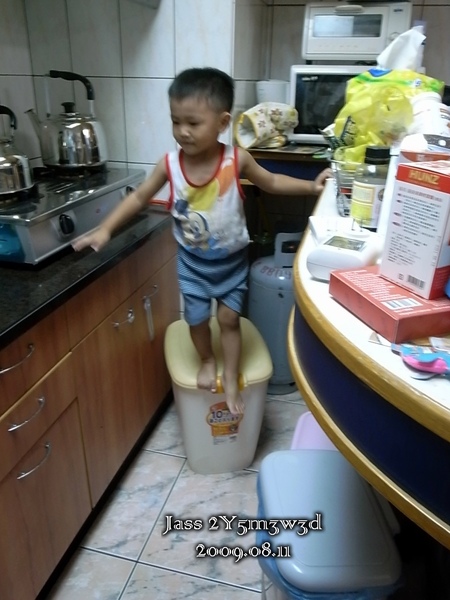 0811-09.jpg 0811-09.jpg