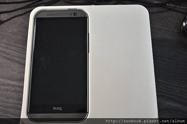 HTC M8 開箱文4.JPG