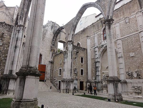 047-Carmo Convent and Church.JPG