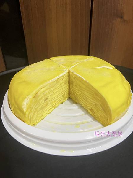 熟了-榴槤可麗Durian Crepe Cake，滿滿濃郁的