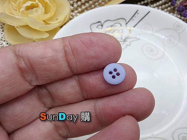 [鈕釦]娃衣手材料 9mm樹脂四眼釦 娃衣鈕釦 一組10顆