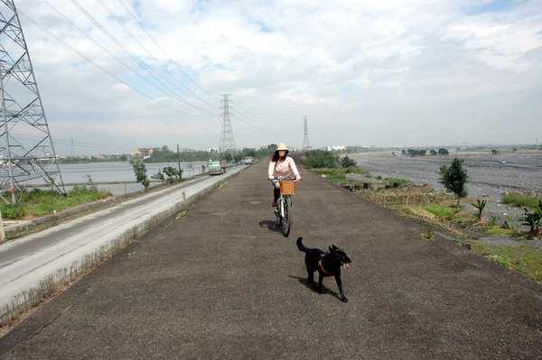 Sunday Home 梅花湖慢騎篇【宜蘭民宿】