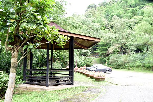 DSC_0027.JPG DSC_0027.JPG