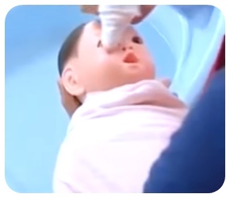 擦拭眼睛.jpg 擦拭眼睛.jpg