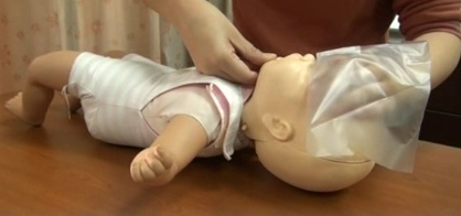 哽塞.jpg 哽塞.jpg