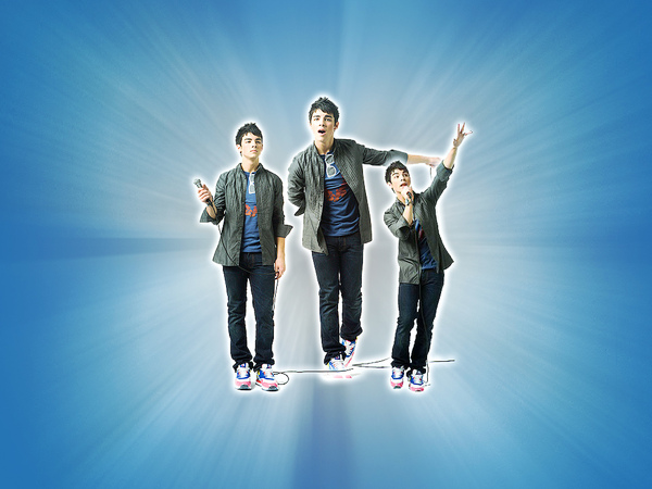 Jonas-Brothers-the-jonas-brothers-1409578-1024-768.jpg