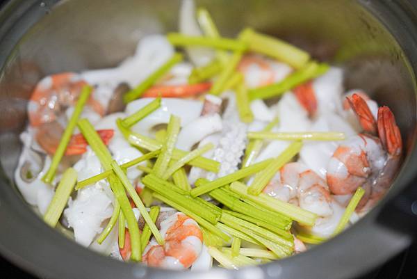 《高慶泉醬油》蛋蛋的醬油、香菜醬油（試用＆食譜分享）