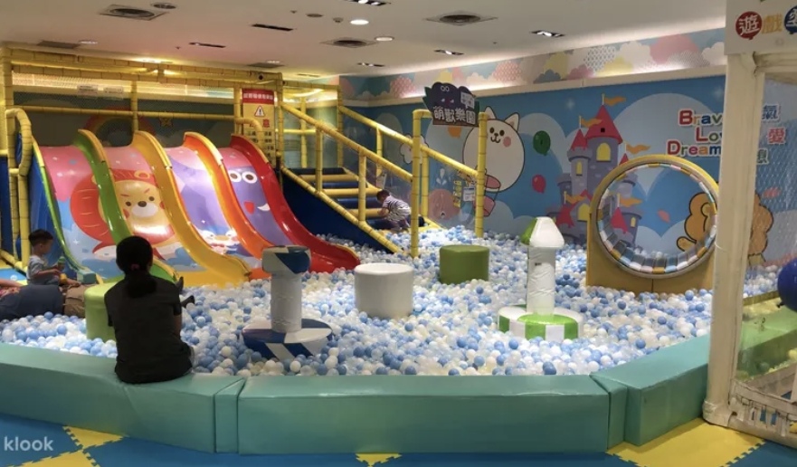 台南大魯閣遊戲愛樂園-南紡店