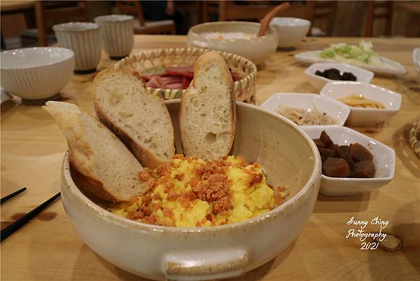 住宿體驗 南投縣信義鄉 蟬說和社山林Forestville  森林系住宿，一泊二食 ，白日欣賞山景，晚上享用中西日的桌袱料理 桑妮晴的日常紀錄 (補) (2).jpg