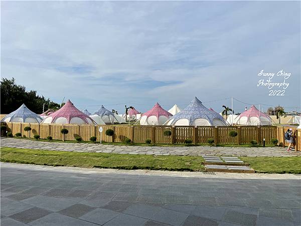 【住宿】台中市清水區-「蟬說：夕陽漫漫SlowlySunset Glamping」全台唯一濕地生態露營、一泊二食、精緻Buffet，在夕陽美麗光輝中享用美食！ 桑妮晴的日常紀錄 (13).jpg