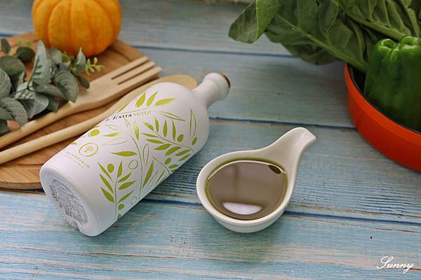 Olivers&Co頂級橄欖油_西班牙安達魯西亞金色風情橄欖油 (9).JPG