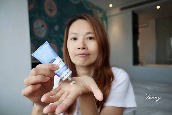 Neutrogena 露得清煥活緊緻A醇機能乳霜】AB霜 (15).JPG