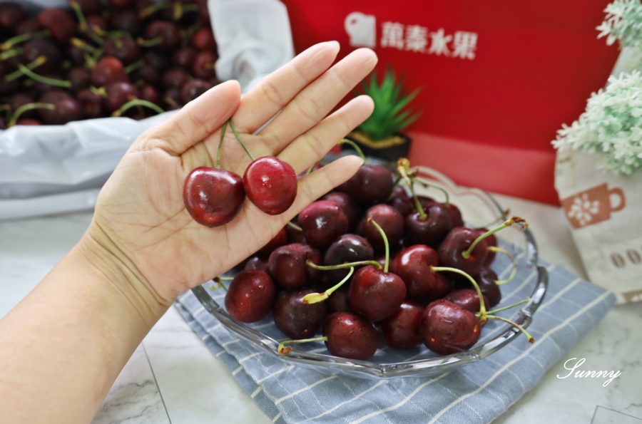 台中水果禮盒推薦端午節送禮【萬泰水果】空運 華盛頓櫻桃 2kg (14).JPG