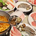 沐日食光＿獨享鍋＿彰化美食＿平價火鍋＿雙人海陸餐 (49).JPG