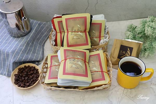 中元普渡供品_黑鑲金咖啡_金紙咖啡 (20).JPG