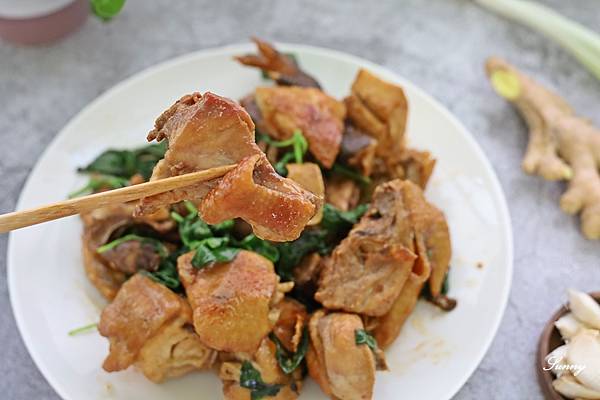 宅配生鮮_蘇蔡農場無毒放牧土雞_香菇雞湯＿三杯雞食譜 (24).JPG