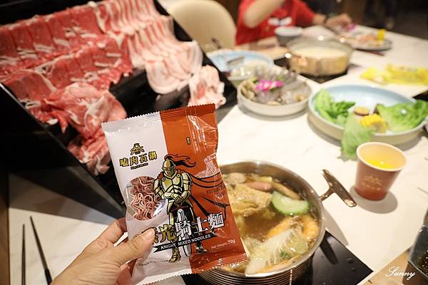 嗑肉石鍋彰化四維店 新開幕 _火鍋吃到飽 (27).JPG