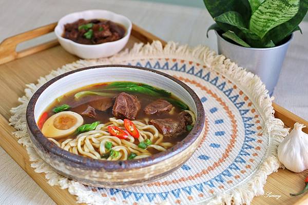 混董創食_混董牛肉麵_宅配美食 (17).JPG