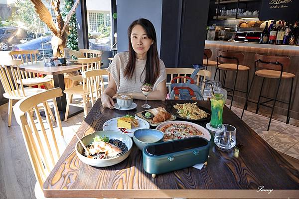 愛莉沙餐酒館咖啡館_台中北屯美食聚會餐廳推薦 (35).JPG