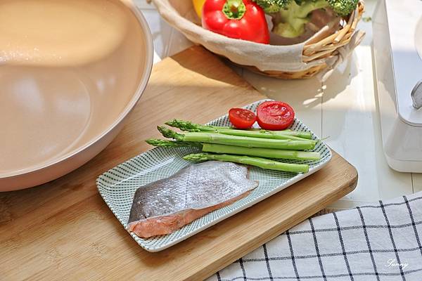 不沾鍋推薦  CUOCO 北歐系列陶瓷不沾鍋具組 (14).JPG