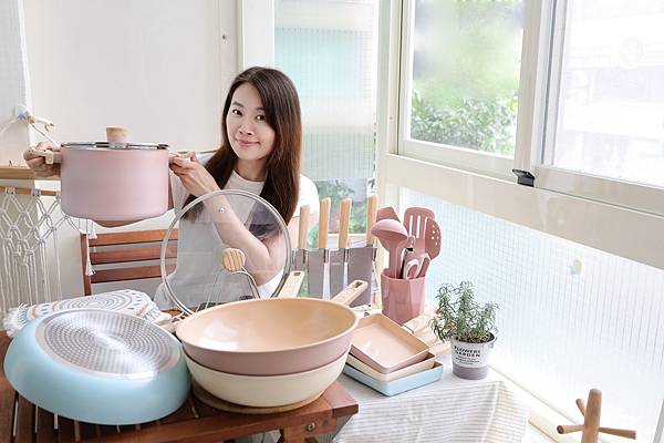 不沾鍋推薦  CUOCO 北歐系列陶瓷不沾鍋具組 (59).JPG