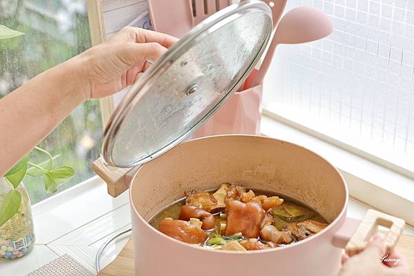 不沾鍋推薦  CUOCO 北歐系列陶瓷不沾鍋具組 (67).JPG