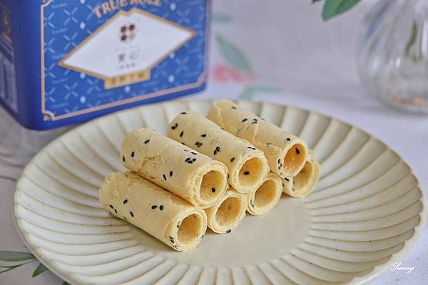 2025送禮推薦_實心蛋捲春節禮盒 (23).JPG