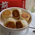 宅配美食 士林夜市 大上海生煎包  (11).JPG