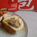宅配美食 士林夜市 大上海生煎包  (15).JPG