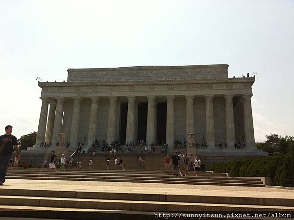 Lincoln Memorial 1.jpg