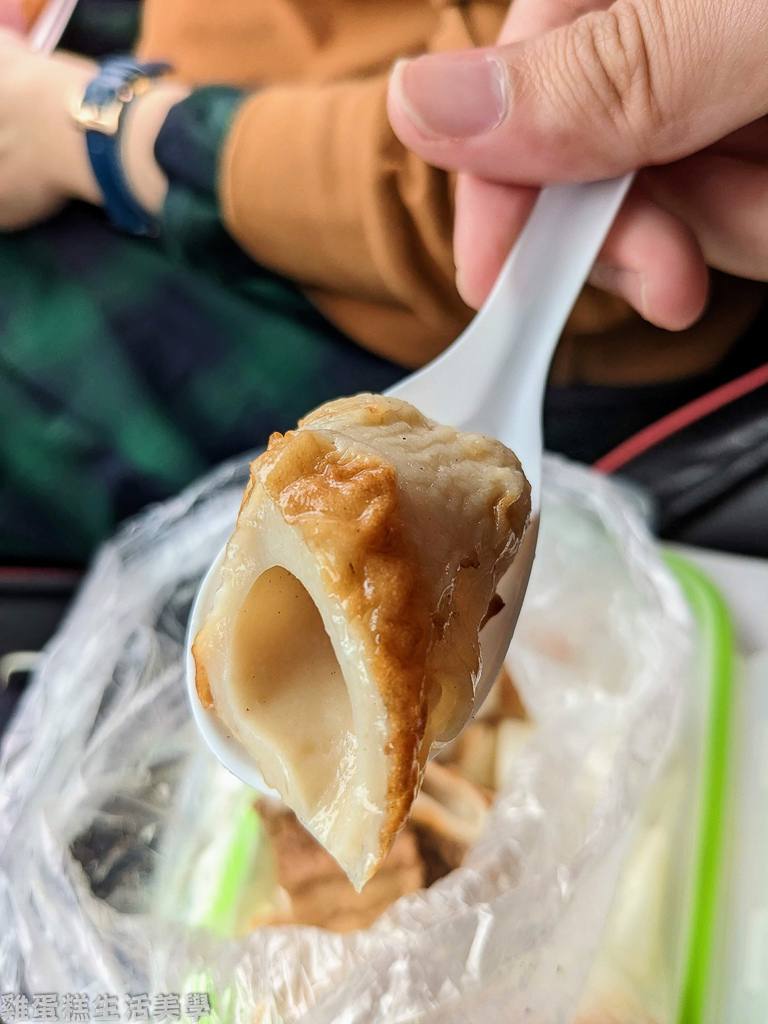 【基隆食記】基隆金龍肉焿 - 三沙灣40年老店， 排隊才吃得