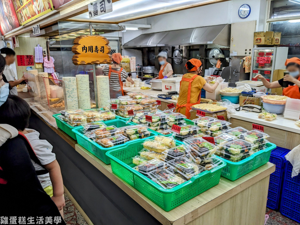 【新北食記】鶯歌阿婆壽司 - 24小時不打烊的在地知名平價壽