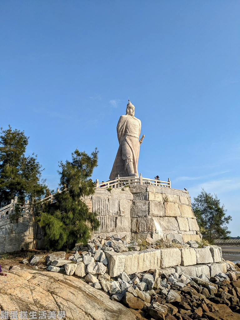 【外島旅行】金門DAY3 - 昇恆昌金湖廣場、湖前風獅爺、金