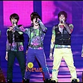 20080329 Shinhwa 十周年演唱會新聞