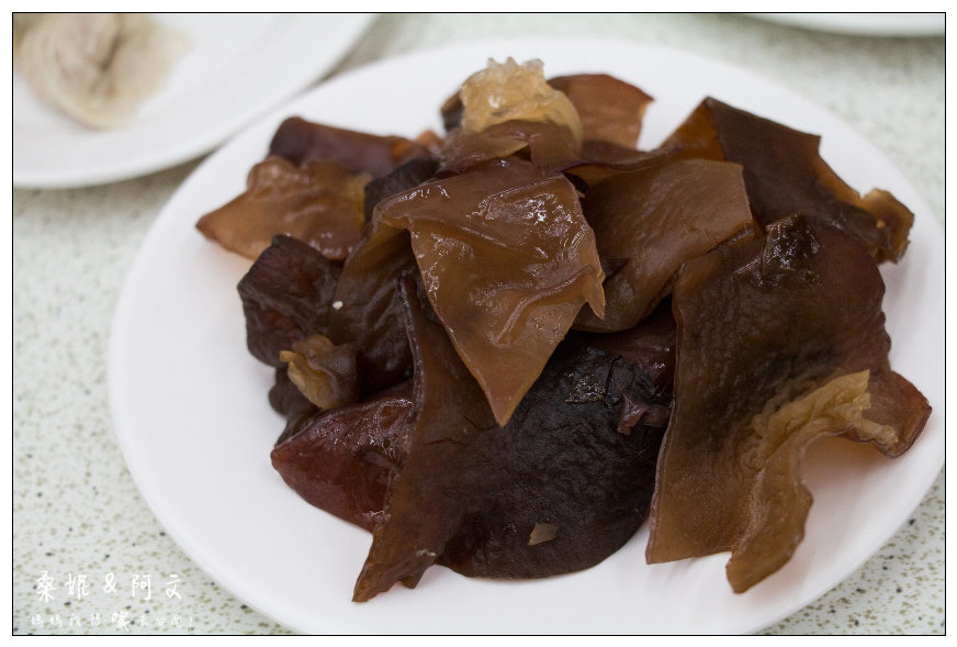 【台南北區】吉品沙茶爐｜台南就是要吃這一味！平價美味的沙茶爐~