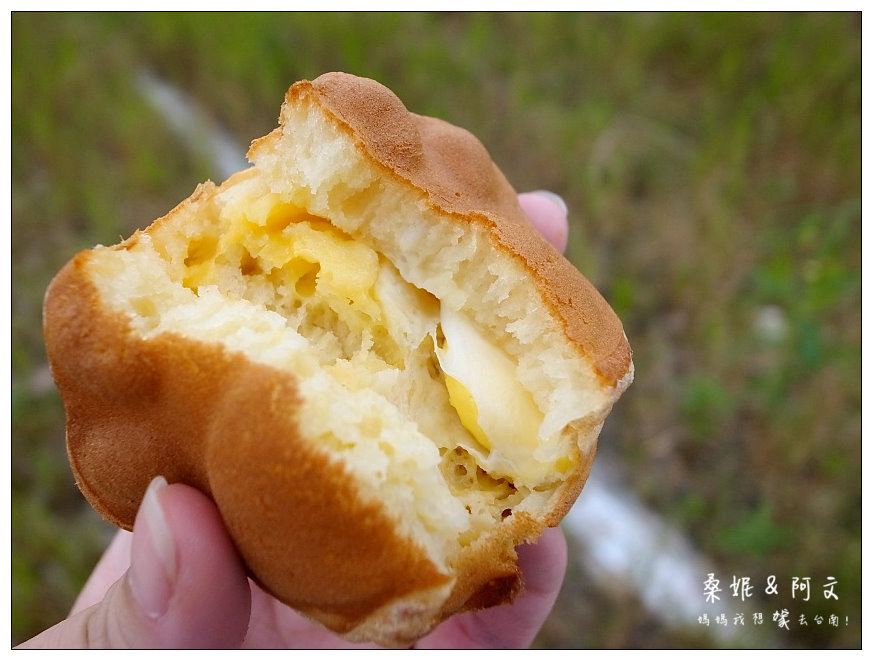 【台南安平】柯吉BAR 鮮奶脆皮雞蛋糕|人氣國民銅板美食,萌萌喵掌好可愛~豐富內餡好好吃! 【台南安平】柯吉BAR 鮮奶脆皮雞蛋糕|人氣國民銅板美食,萌萌喵掌好可愛~豐富內餡好好吃!