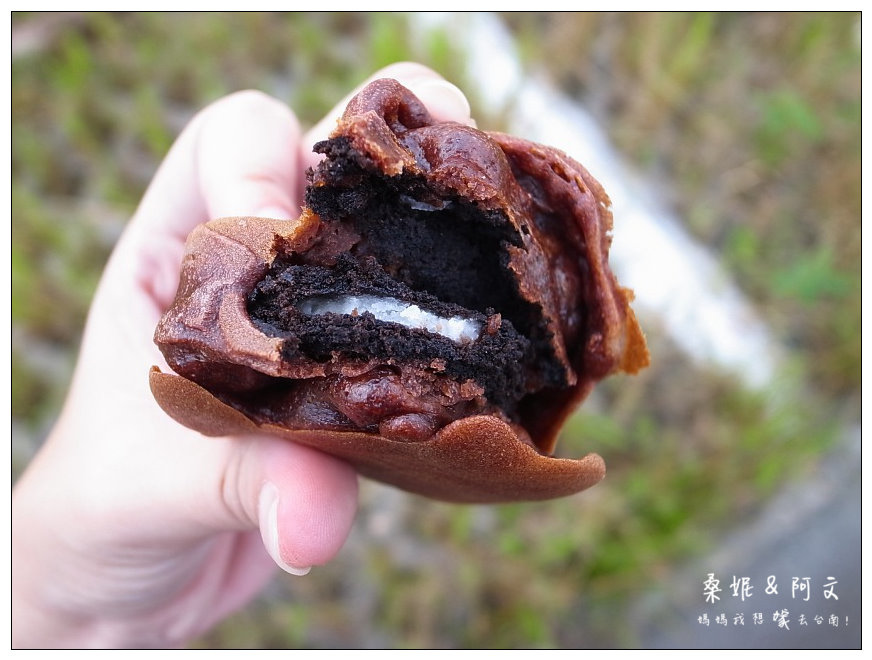 【台南安平】柯吉BAR 鮮奶脆皮雞蛋糕|人氣國民銅板美食,萌萌喵掌好可愛~豐富內餡好好吃! 【台南安平】柯吉BAR 鮮奶脆皮雞蛋糕|人氣國民銅板美食,萌萌喵掌好可愛~豐富內餡好好吃!