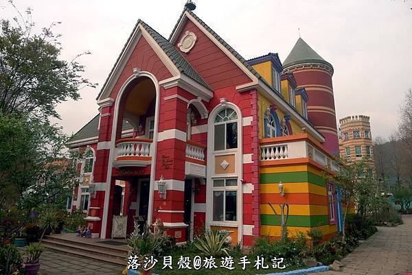 歐莉葉荷城堡 (2)_調整大小.JPG 歐莉葉荷城堡 (2)_調整大小.JPG