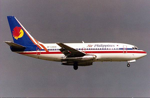 Air_Philippines_Boeing_737-200_JetPix.jpg
