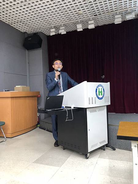 20180914 個資法鄧律師講座.jpg 20180914 個資法鄧律師講座.jpg